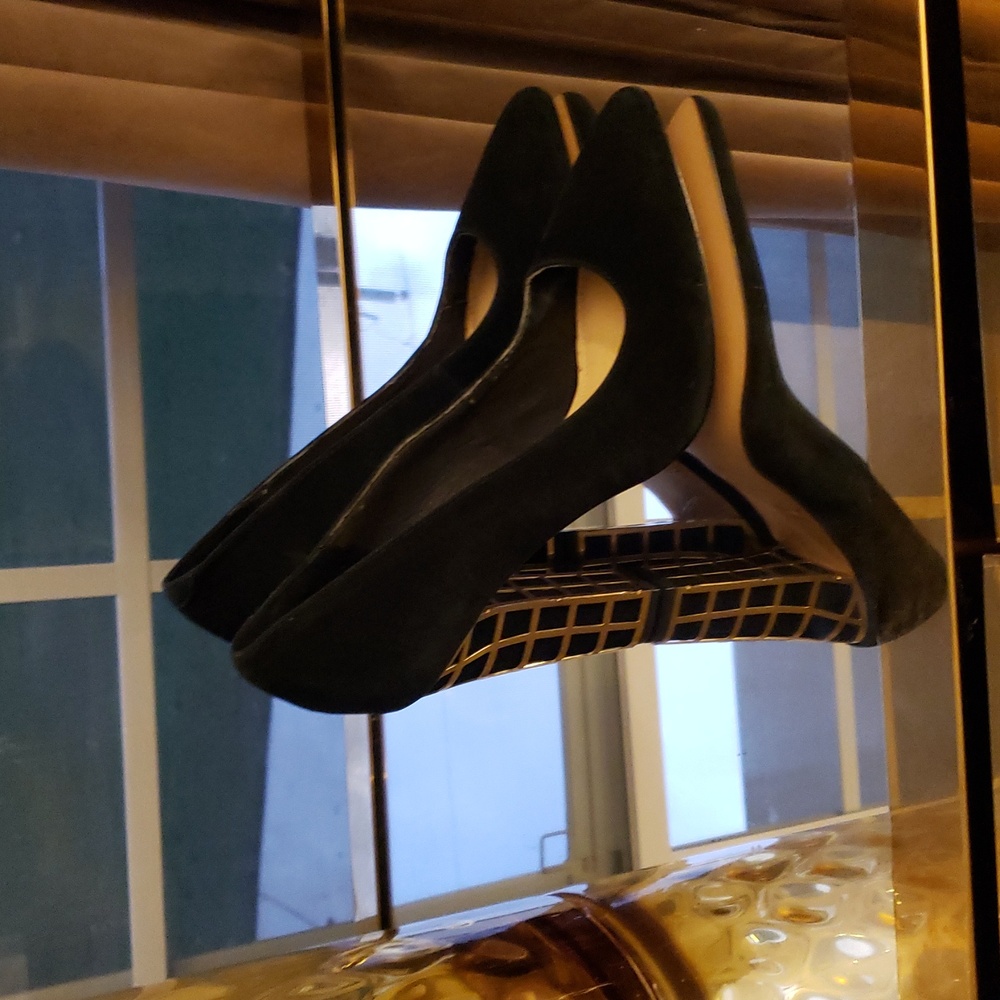 Elegant Black Suede Brian Atwood Women's Heels. New.